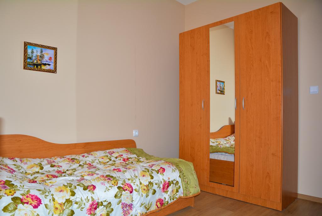 Ddenko Apartment Burgas Ruang foto