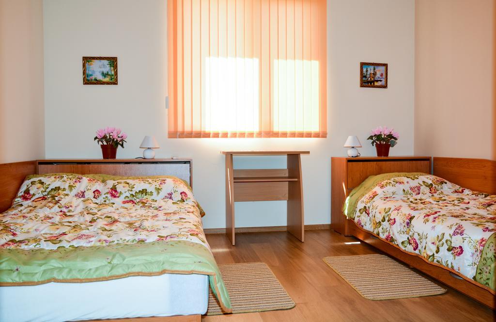 Ddenko Apartment Burgas Ruang foto